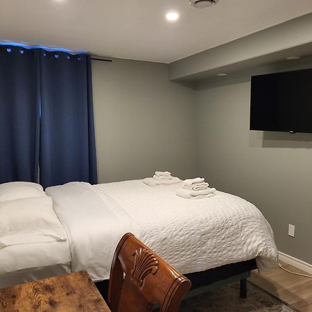 Main Suite Kingston Exterior photo