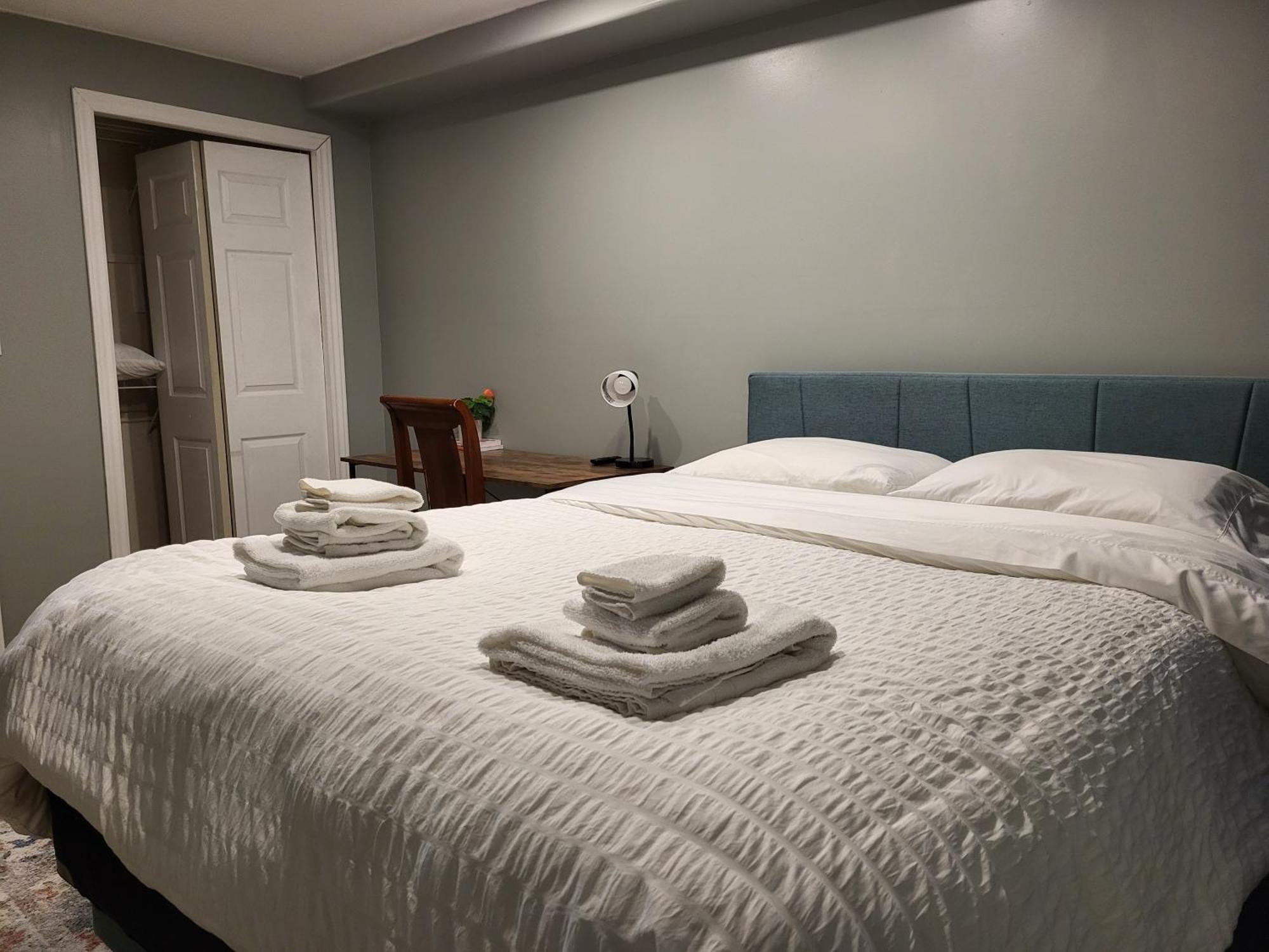 Main Suite Kingston Exterior photo