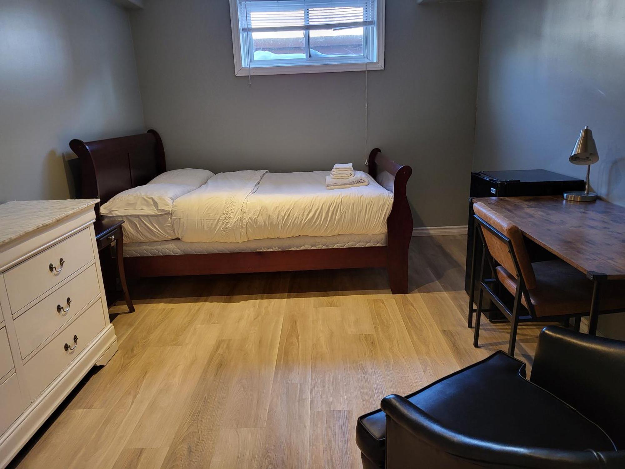 Main Suite Kingston Exterior photo